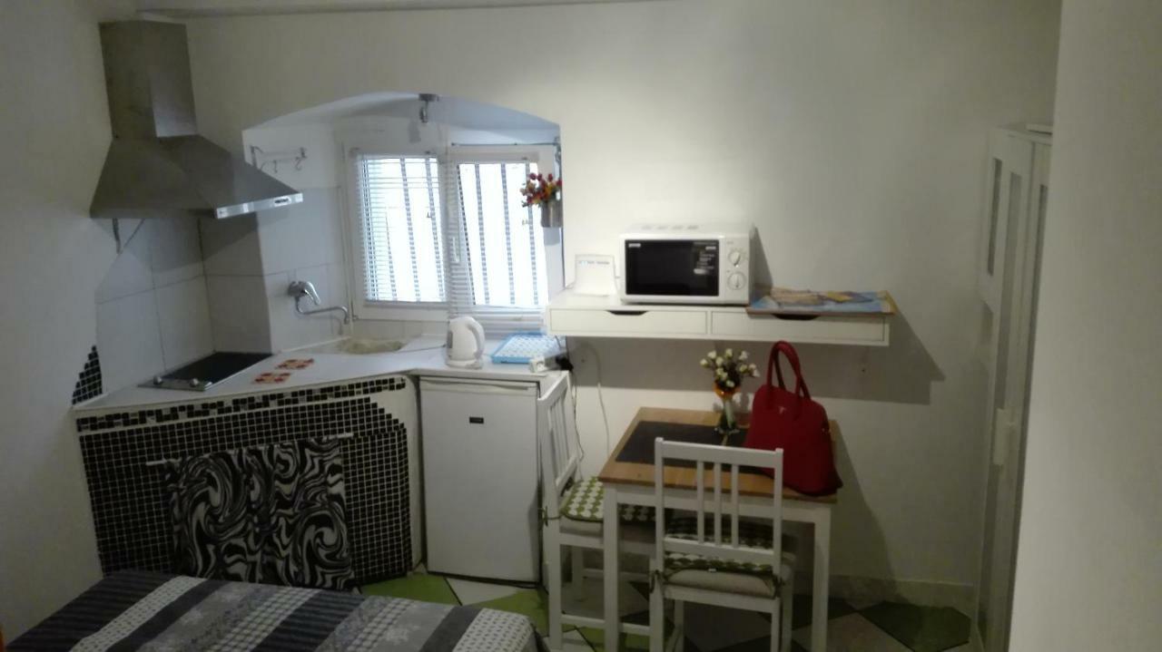 Split Studio Irisha Exterior foto